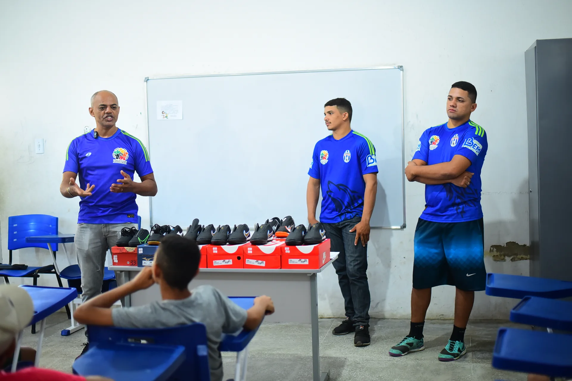 Crianças em aula